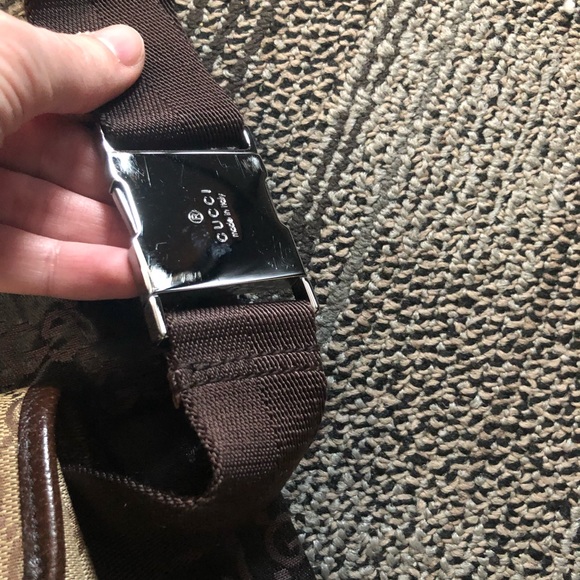 GUCCI WAIST BAG BUM BAG FANNY PACK GG - Picture 3 of 8